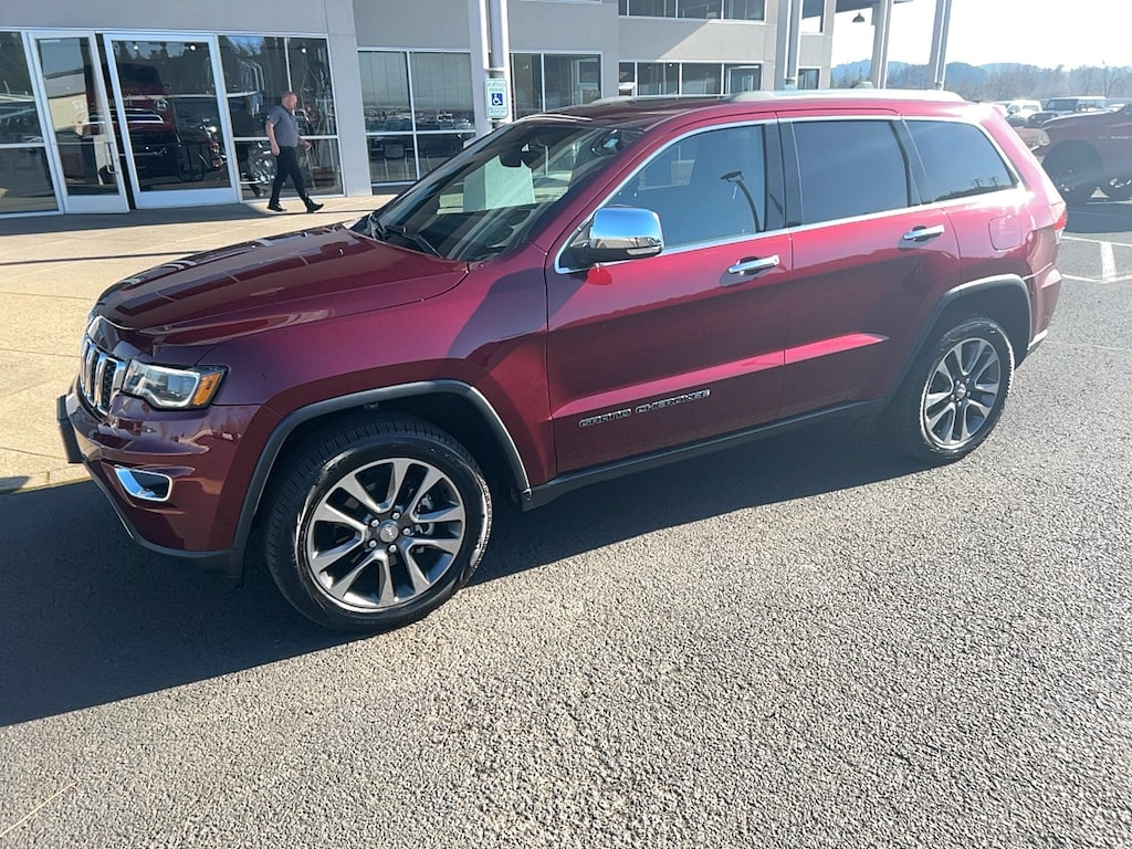 2018 Jeep Grand Cherokee Limited photo 2