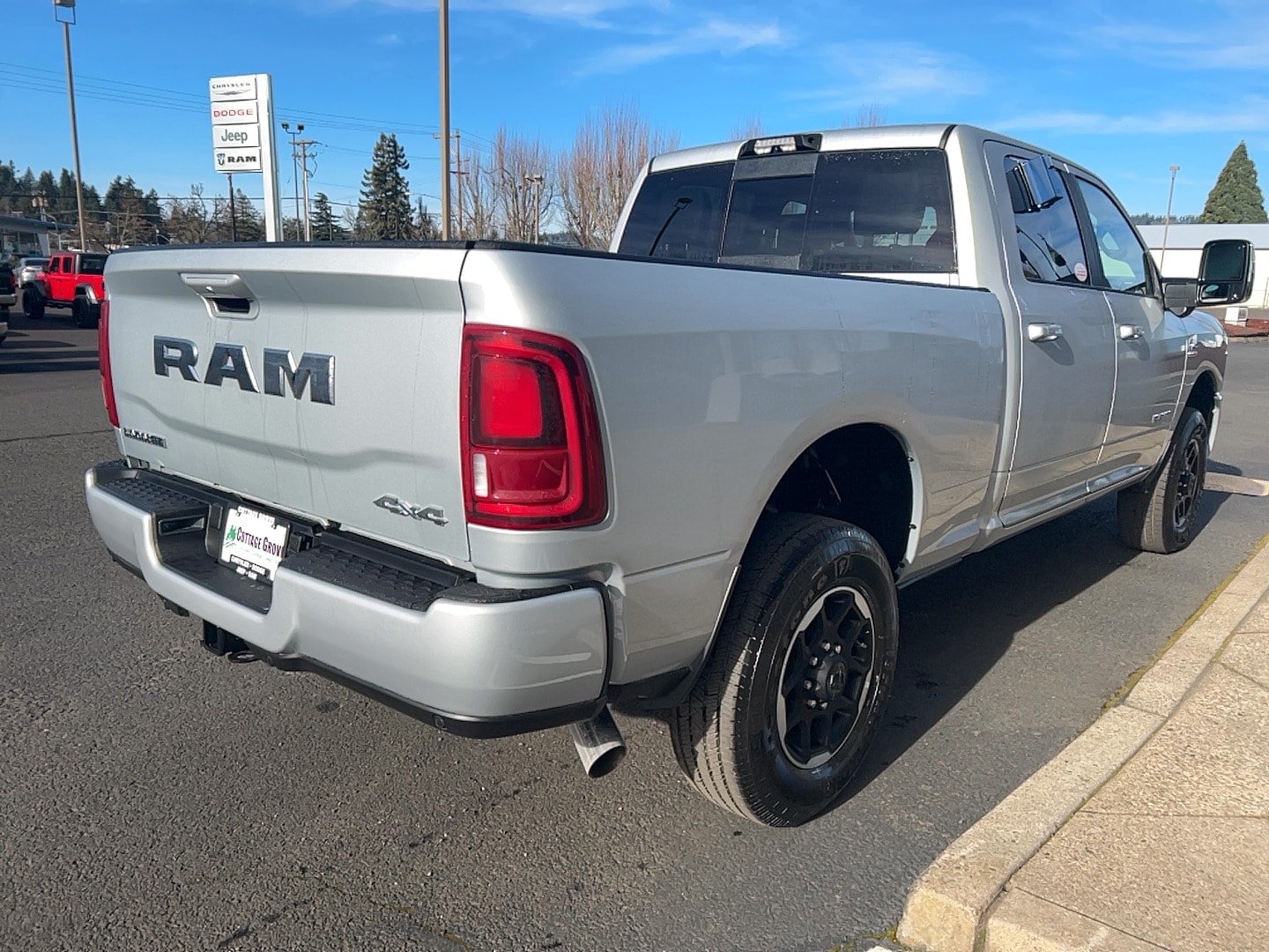 2026 RAM 2500 Laramie - Photo 13