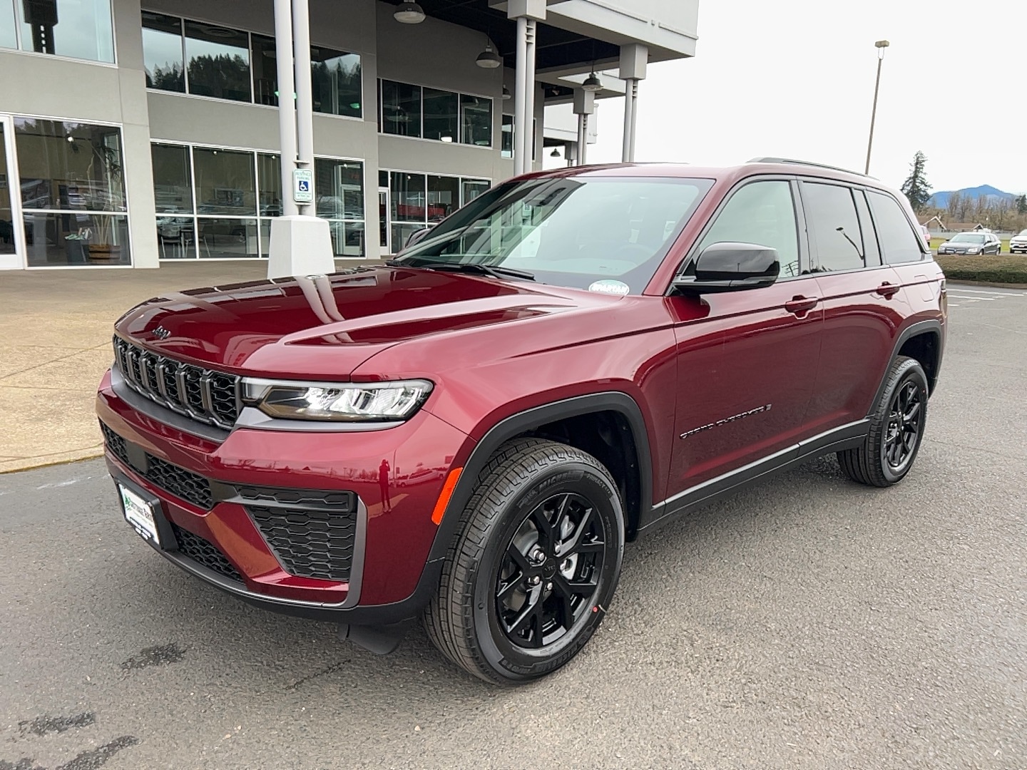2026 Jeep Grand Cherokee Laredo Altitude 4x4's photo