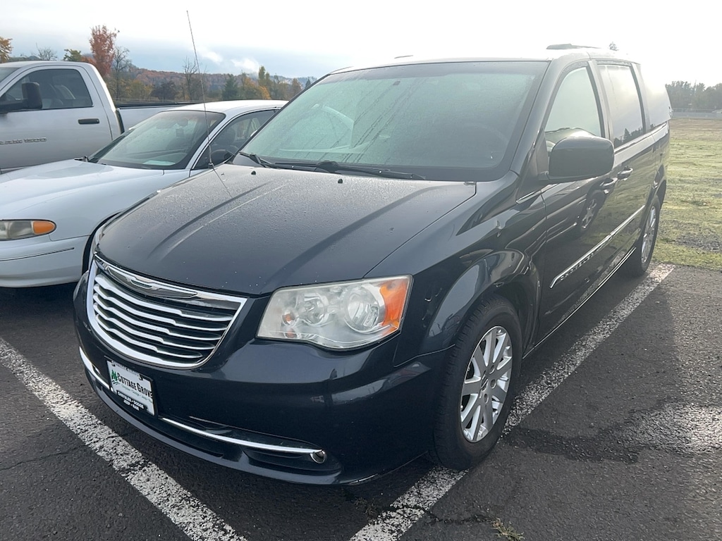 Used 2014 Chrysler Town Country Touring Van