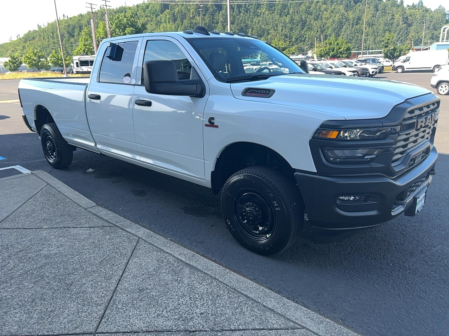 2025 Ram 2500 Tradesman photo 3