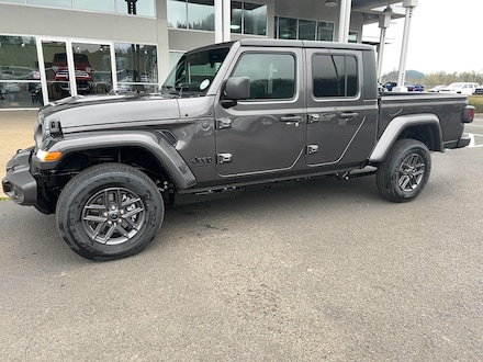 Featured New 2026 Jeep Gladiator SPORT S 4X4 Pickup for Sale in Cottage Grove, OR