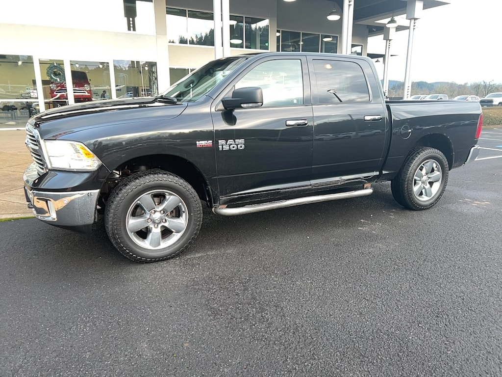 2016 Ram 1500 Big Horn photo 2