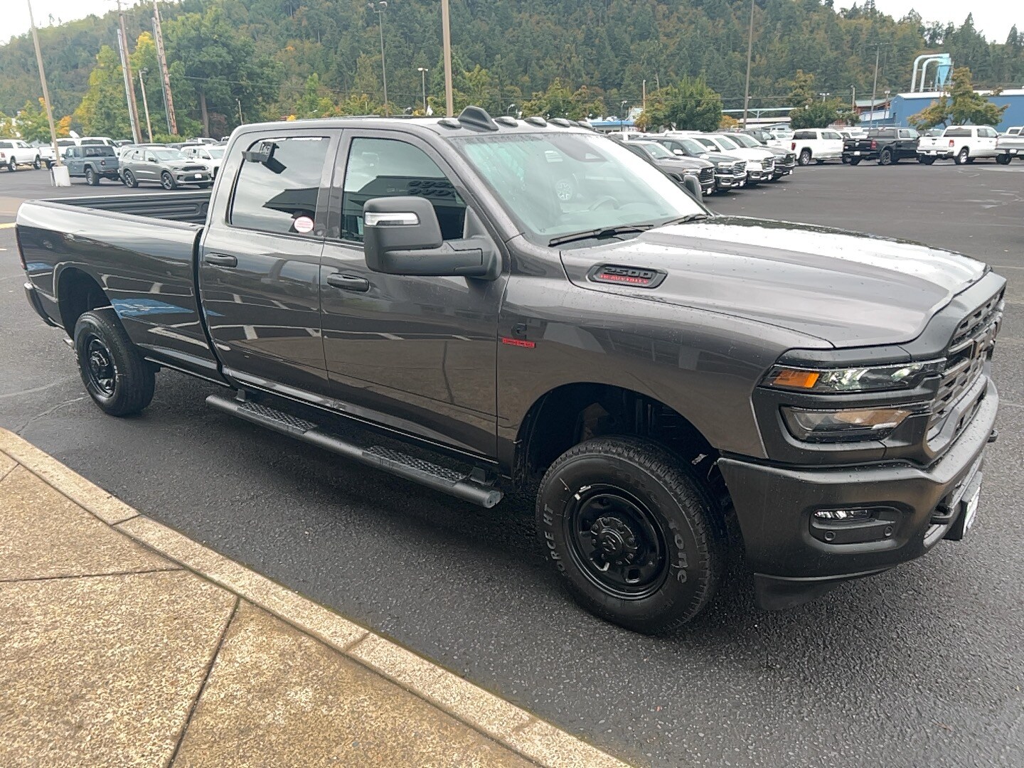 2026 Ram 2500 Tradesman photo 4