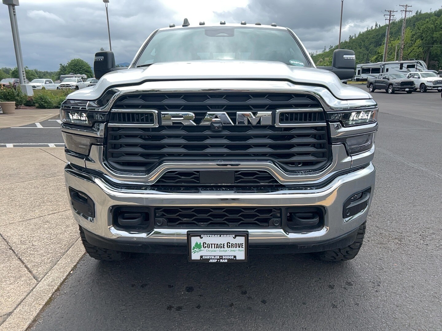 2025 Ram 3500 Tradesman photo 4