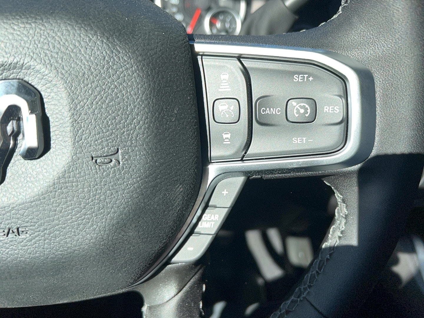 2026 RAM 2500 Big Horn - Photo 38