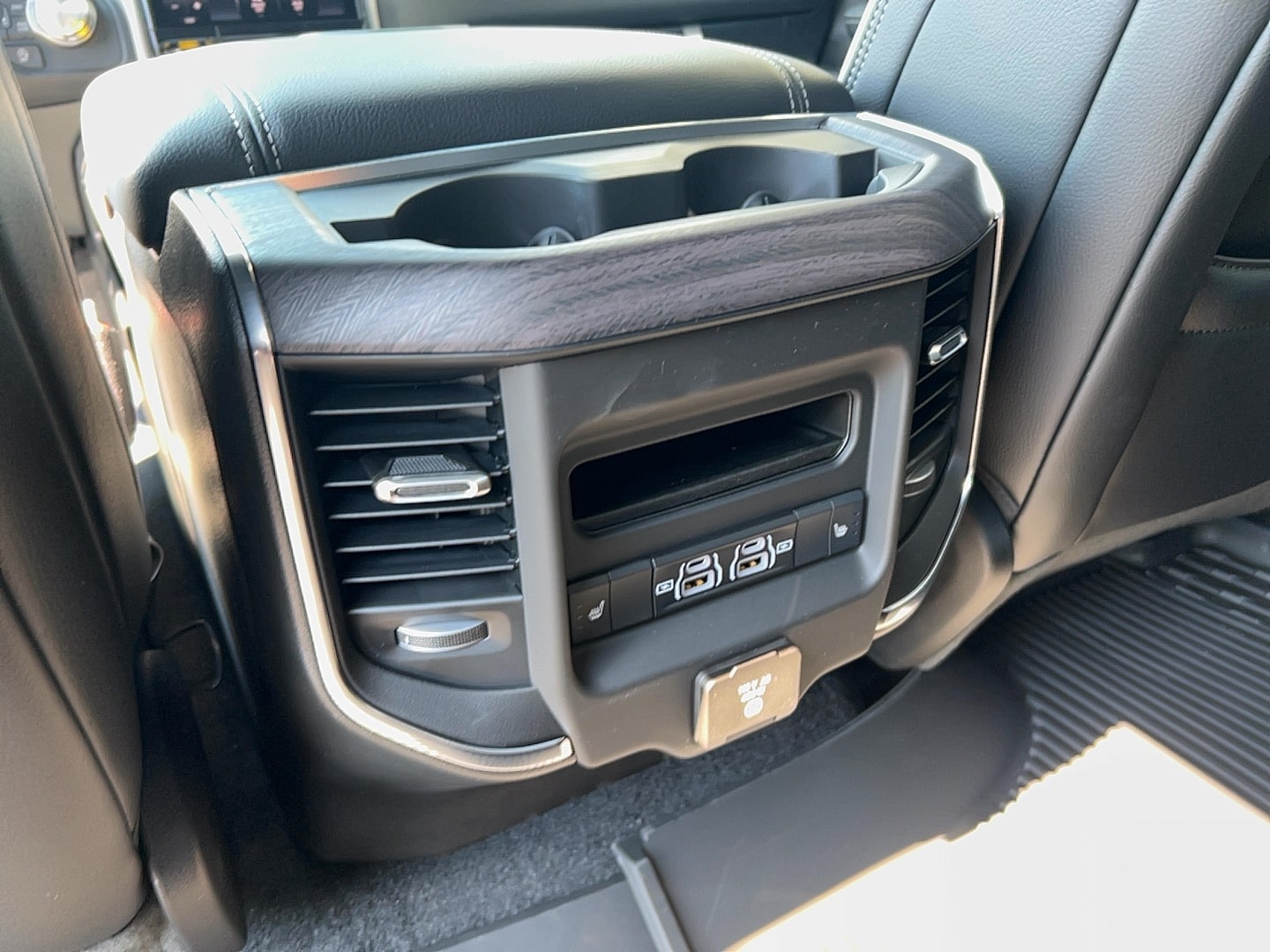 2026 RAM 1500 Laramie - Photo 35