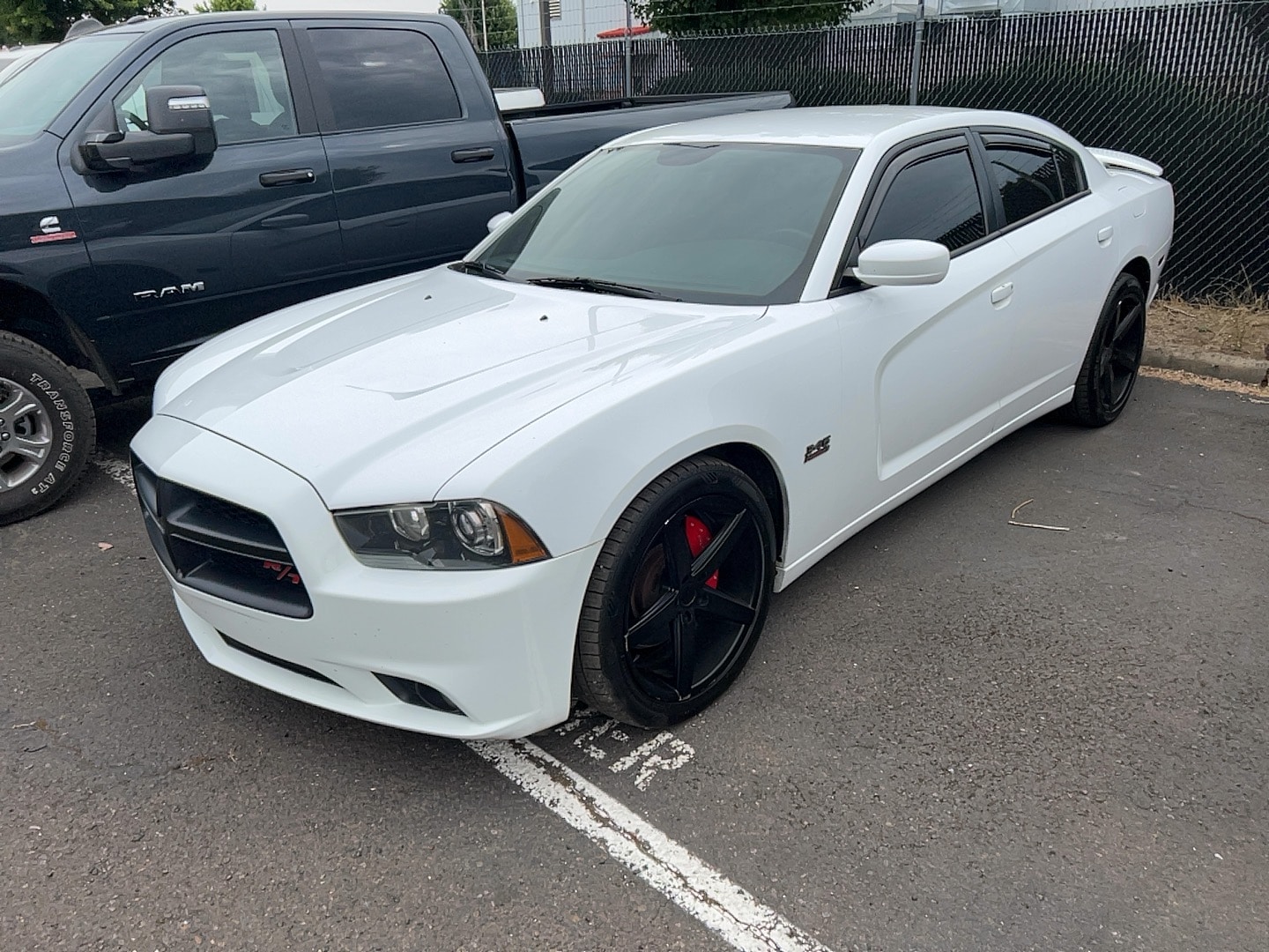 Used 2014 Dodge Charger R/T with VIN 2C3CDXCTXEH370024 for sale in Cottage Grove, OR