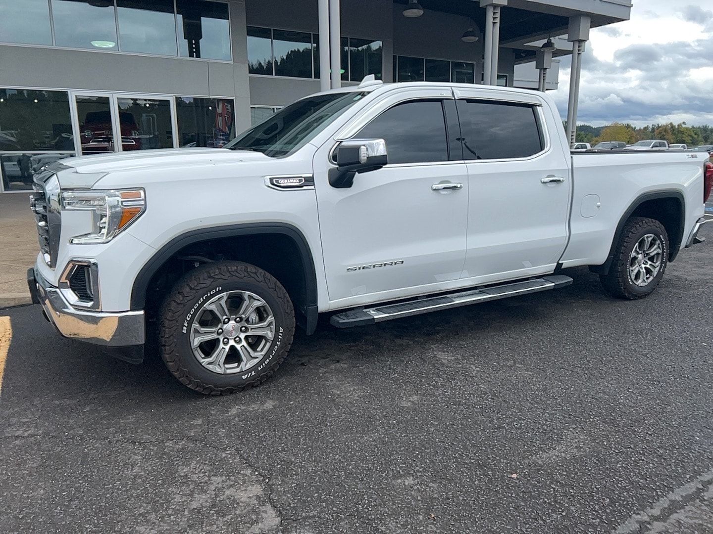 2021 GMC Sierra 1500 SLT's photo