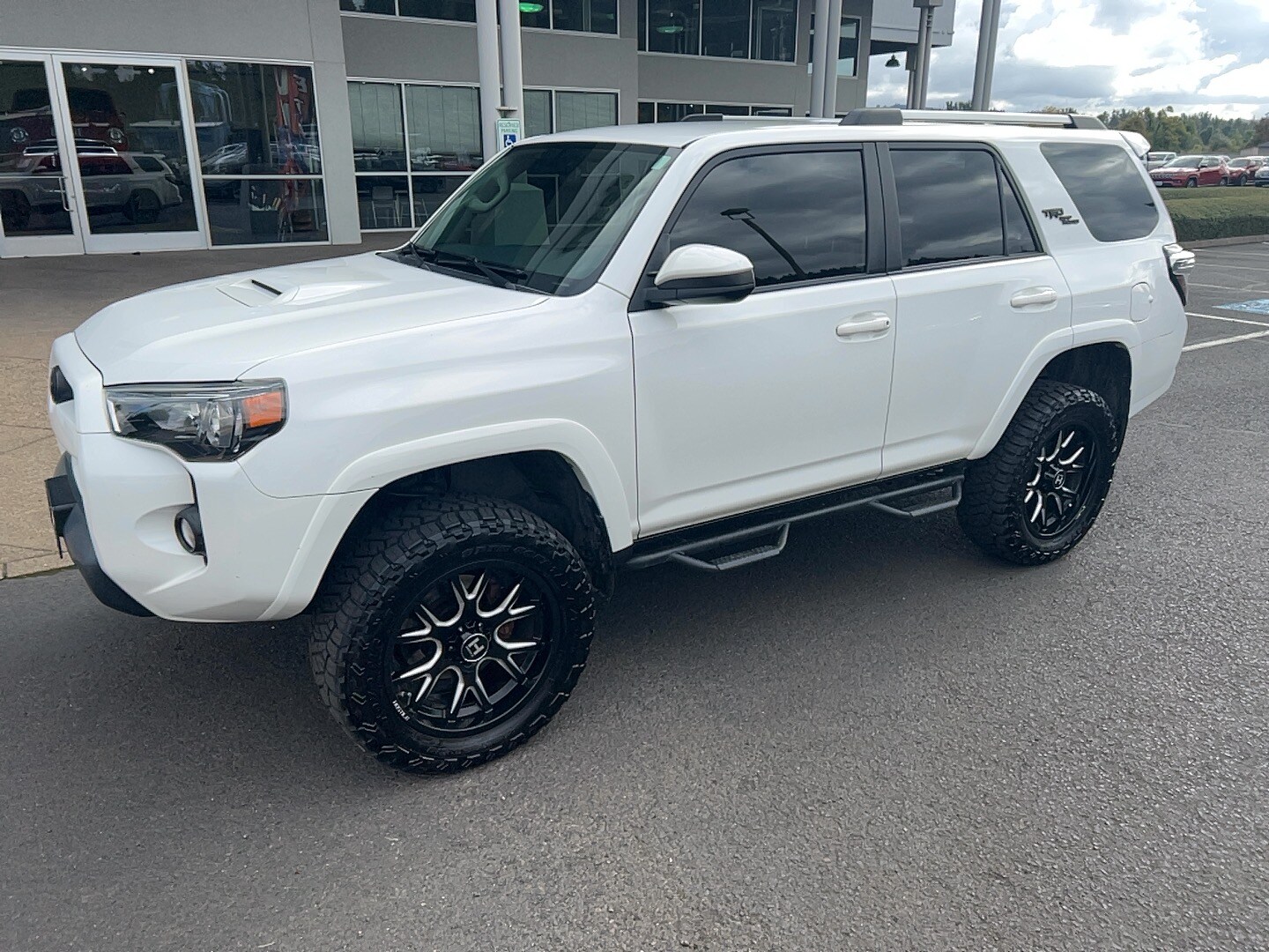 2018 Toyota 4Runner TRD photo 3