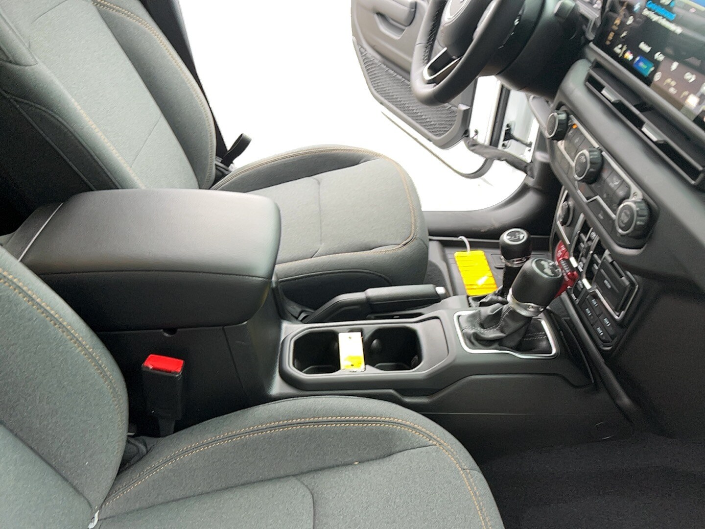 2026 Jeep Wrangler 4-Door Willys - Photo 32