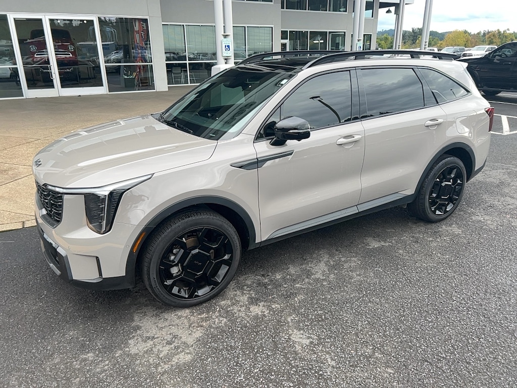 Used 2025 Kia Sorento X-Line SX Prestig SUV
