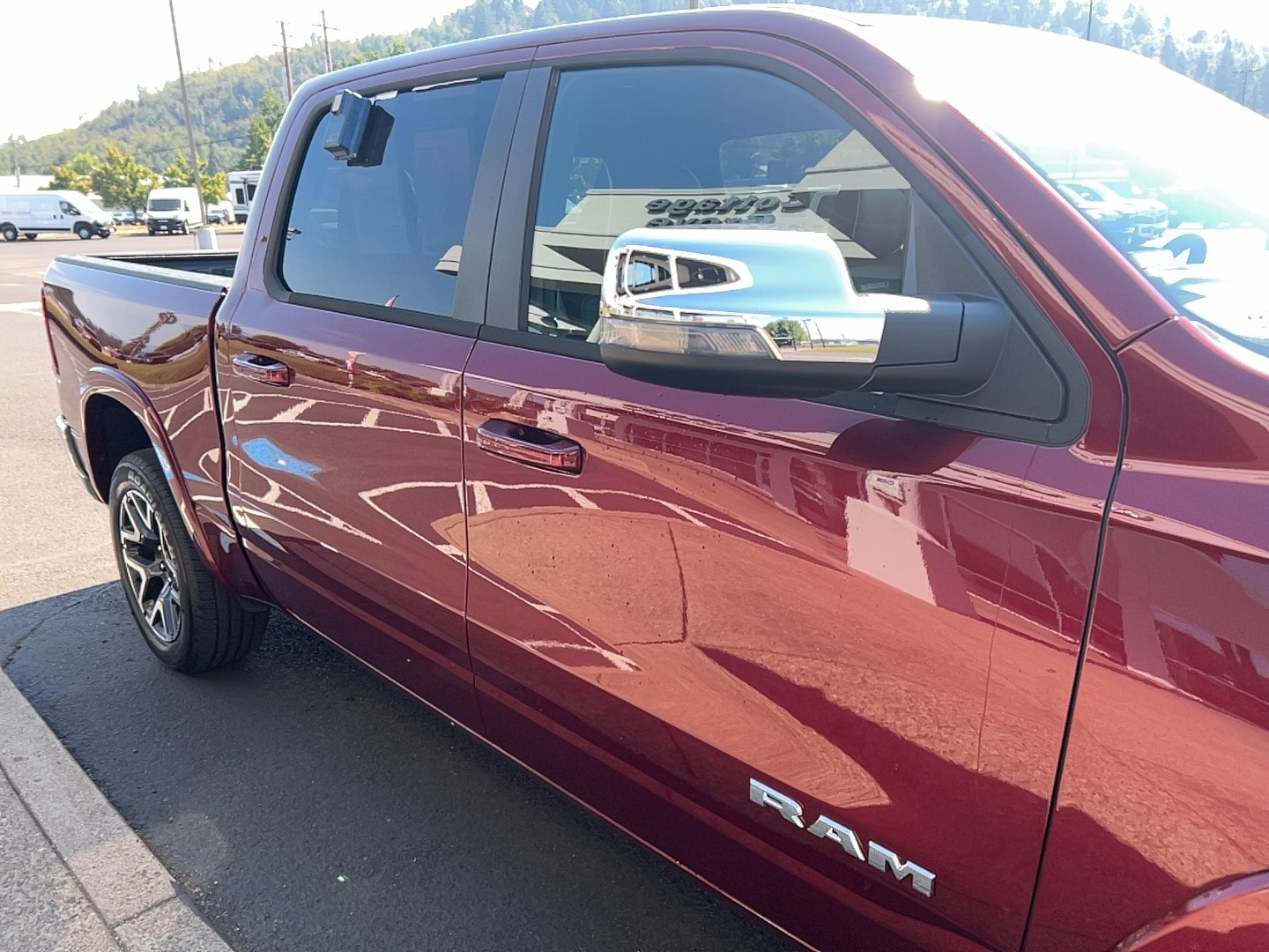 2026 RAM 1500 Laramie - Photo 21