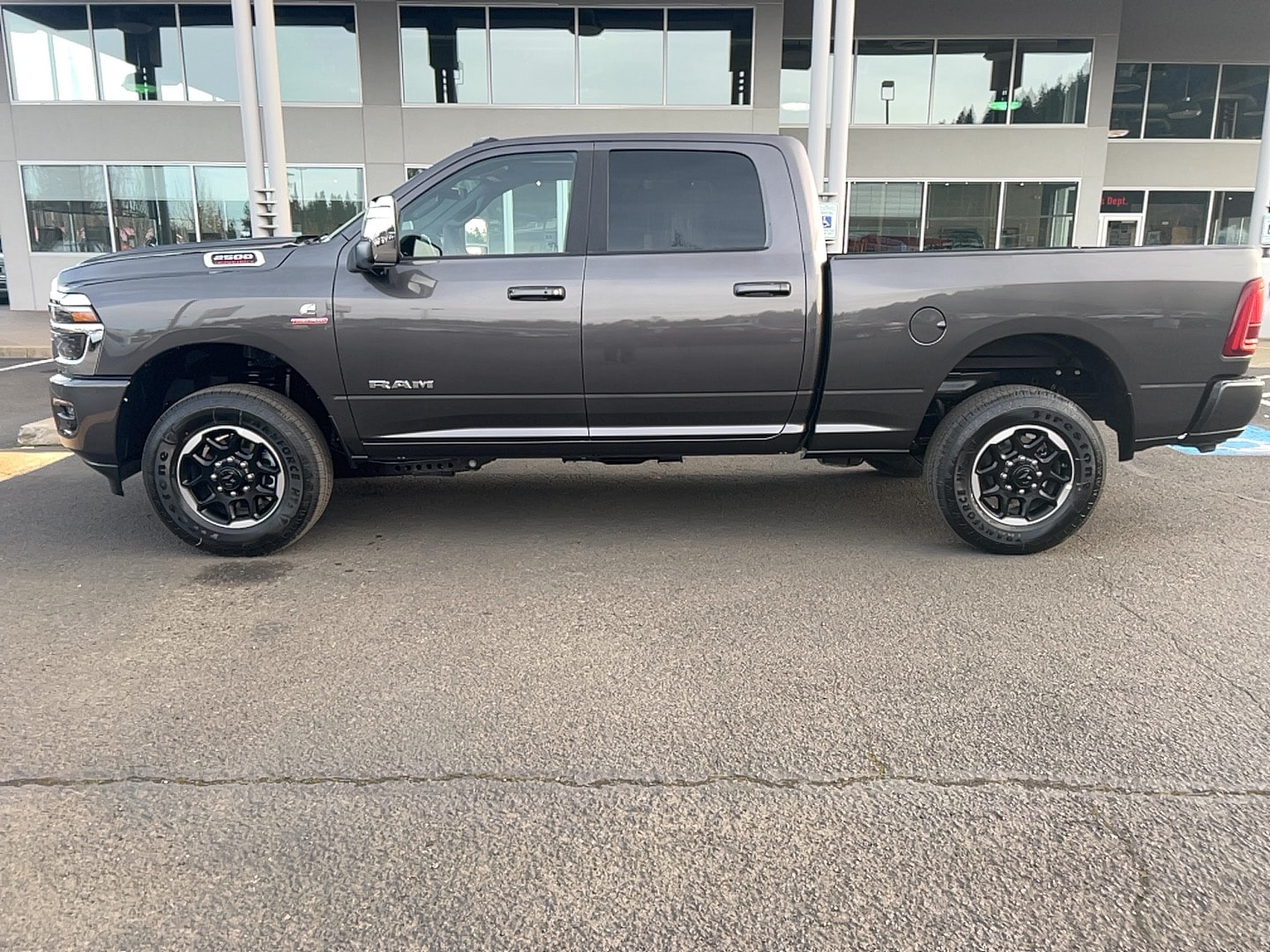 2026 RAM 2500 Laramie - Photo 7
