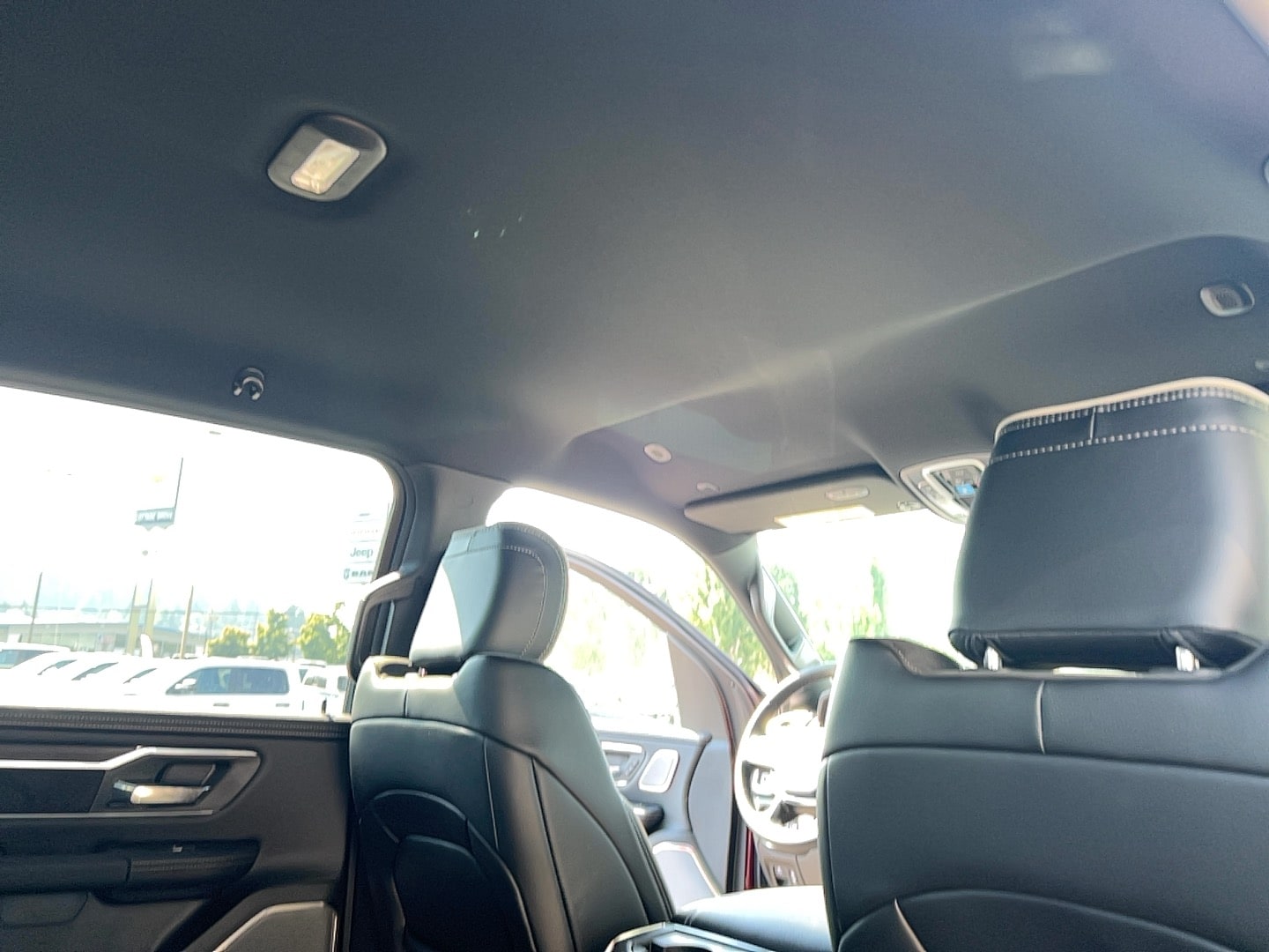 2026 RAM 1500 Laramie - Photo 31