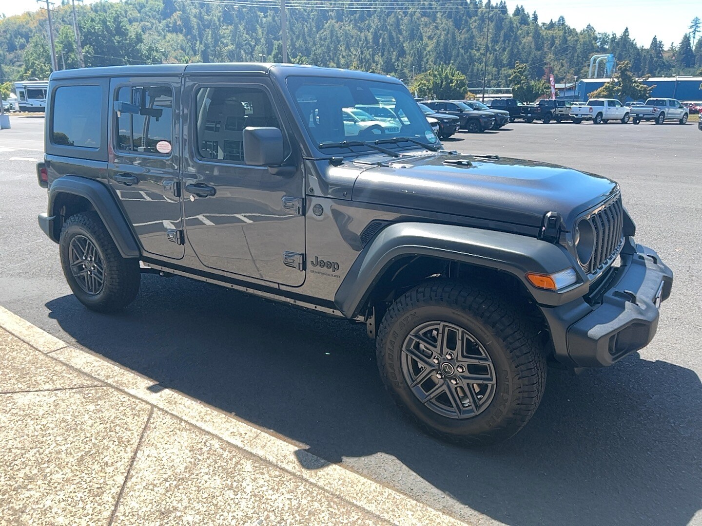 2025 Jeep Wrangler Sport S photo 3