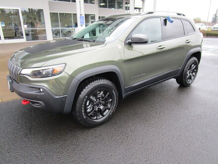 Featured New 2021 Jeep Cherokee TRAILHAWK 4X4 Sport Utility for Sale in Cottage Grove, OR