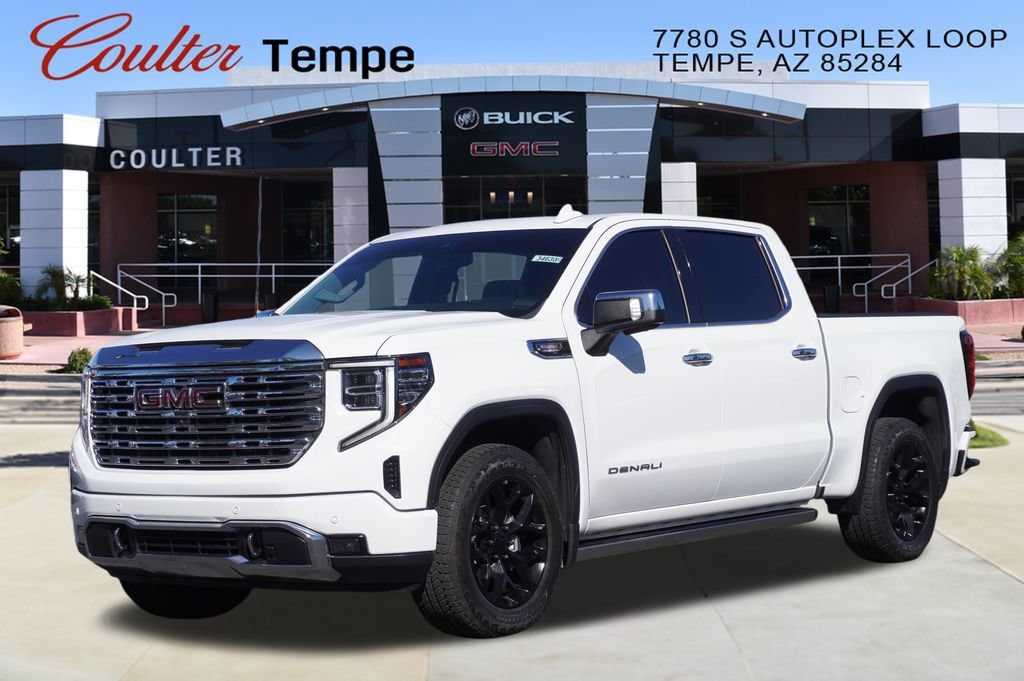 2023 GMC Sierra Denali's photo
