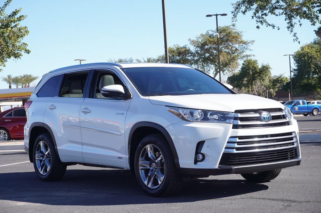 Used 2019 Toyota Highlander Hybrid Limited Platinum SUV
