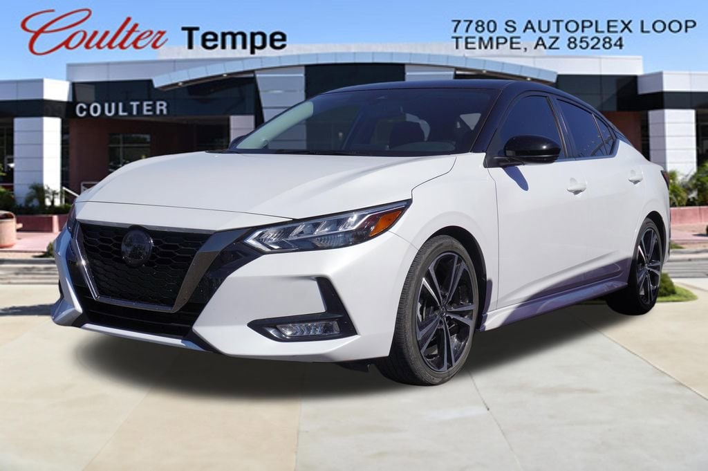 2022 Nissan Sentra SR CVT's photo