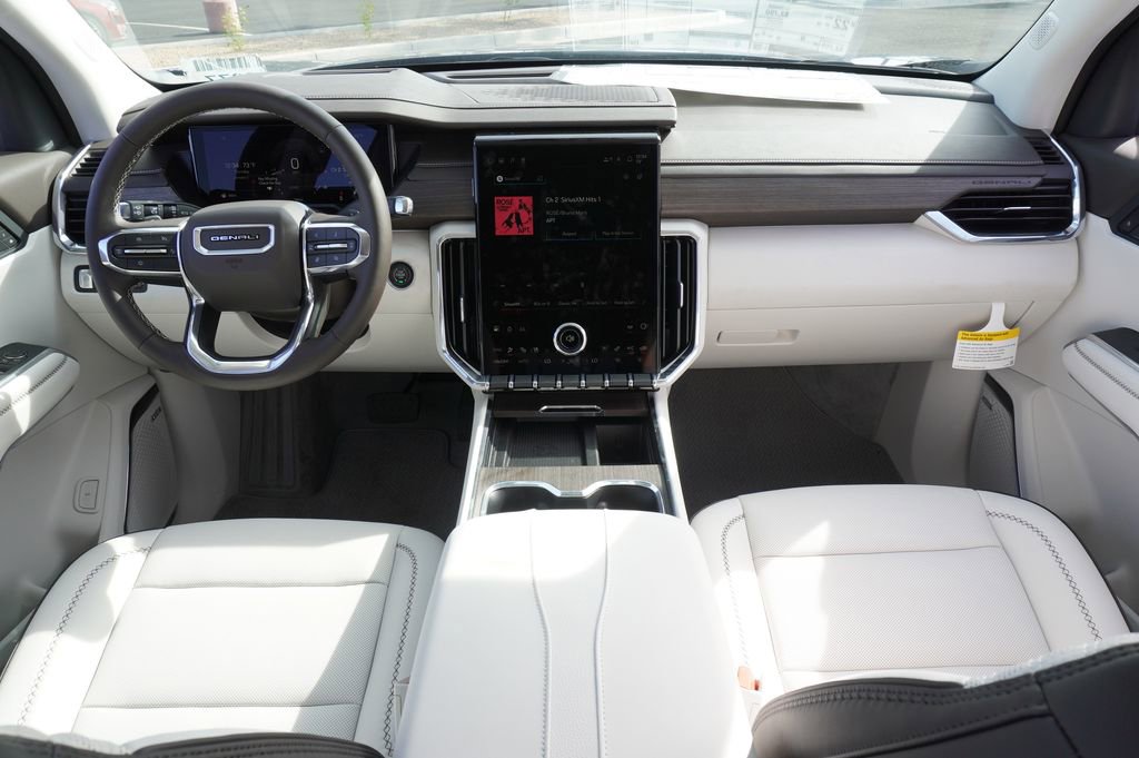 2026 GMC Acadia Denali - Photo 12
