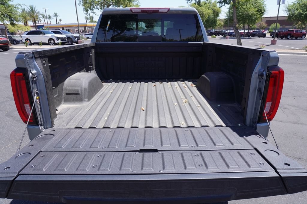 2026 GMC Sierra 1500 AT4X - Photo 10