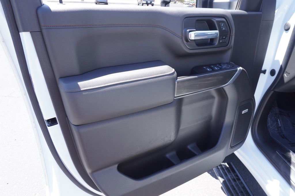 2022 GMC Sierra 2500HD AT4 - Photo 17