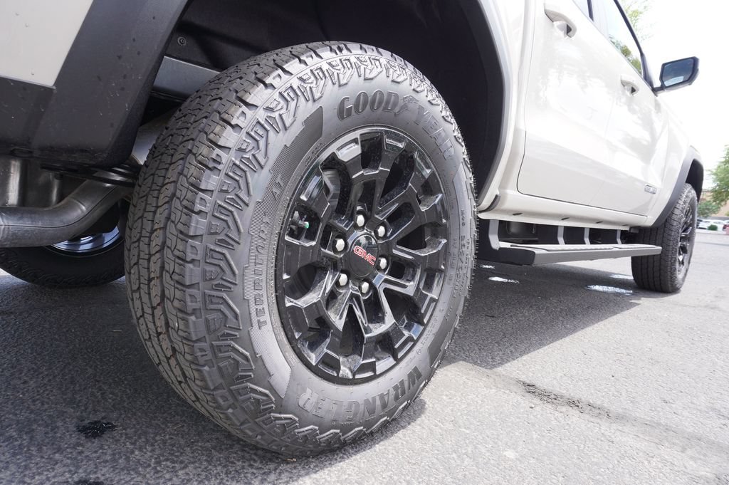 2026 GMC Canyon Elevation - Photo 6