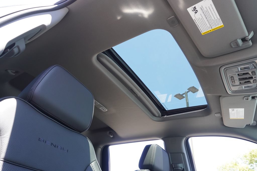 2026 GMC Sierra 2500HD Denali - Photo 15