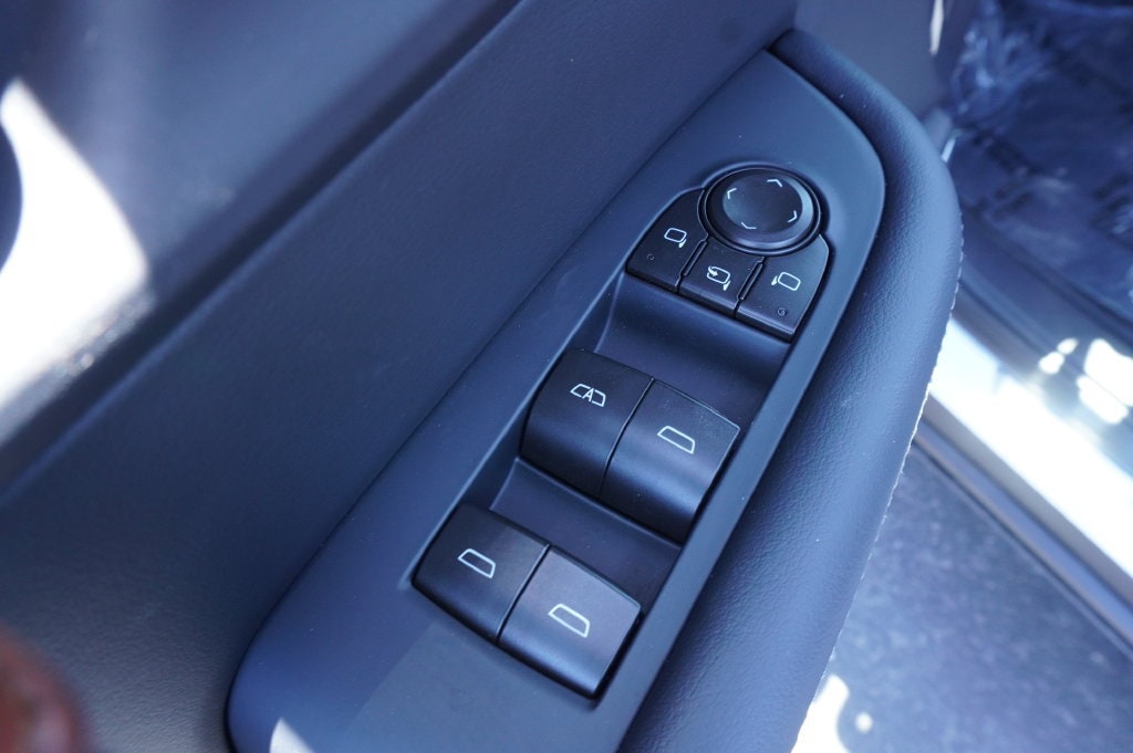 2026 Buick Enclave Preferred - Photo 16