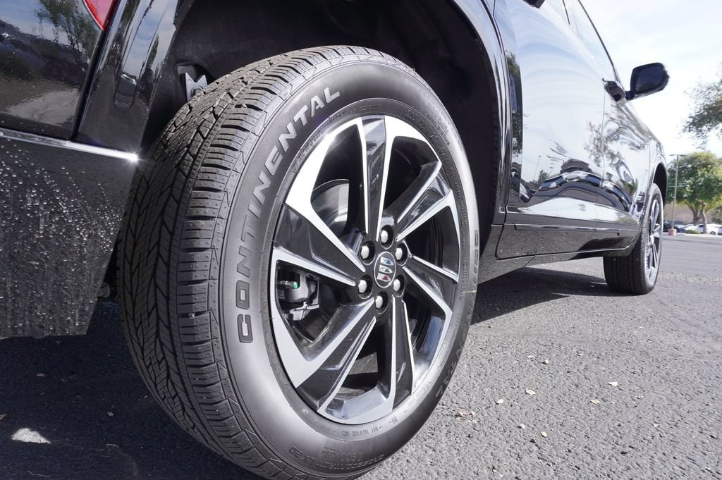 2026 Buick Enclave Sport Touring - Photo 8