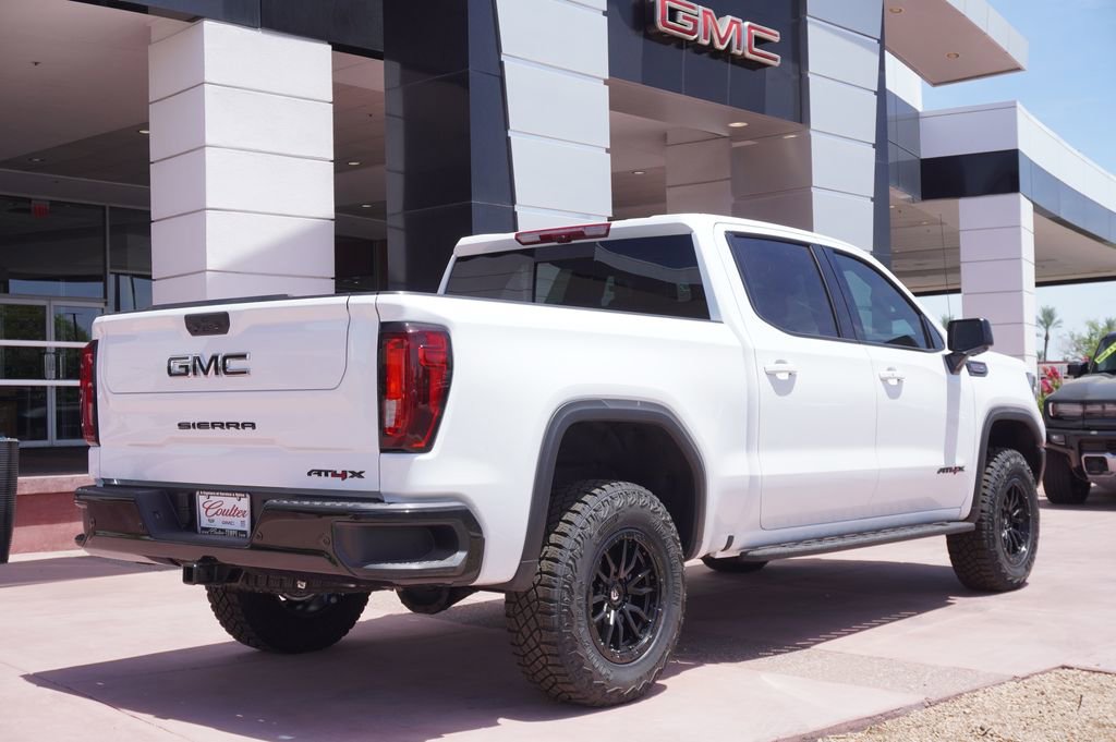 2026 GMC Sierra 1500 AT4X - Photo 3