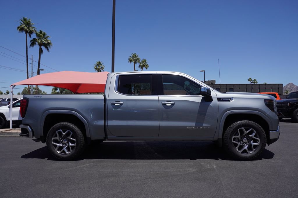 2025 Gmc Sierra 1500 SLE photo 2