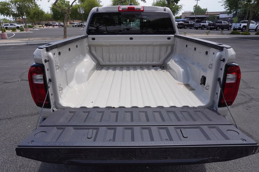 2026 GMC Canyon Elevation - Photo 8