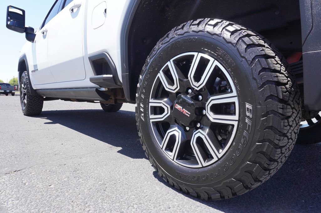 2022 GMC Sierra 2500HD AT4 - Photo 7