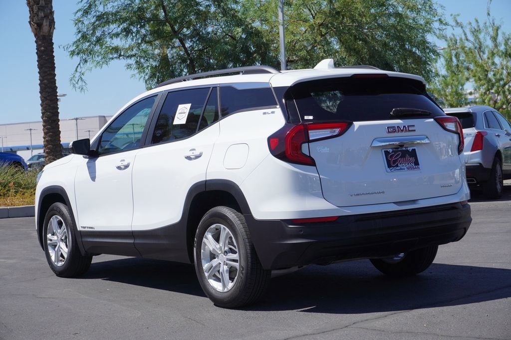 Used 2023 GMC Terrain SLE SUV