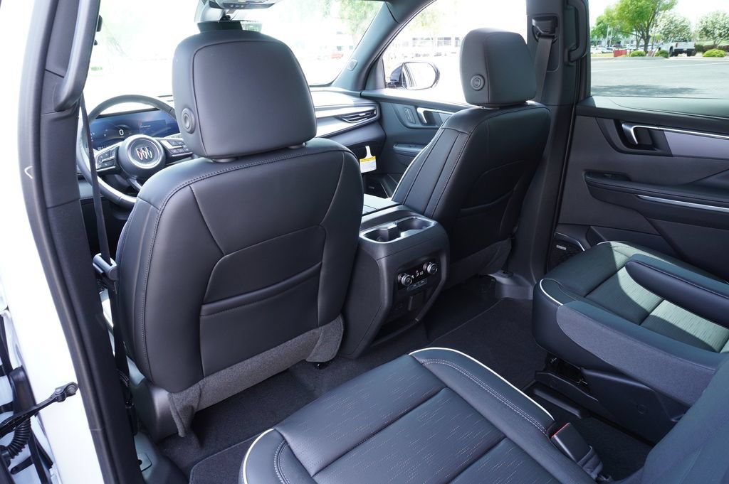 2026 Buick Enclave Sport Touring - Photo 11