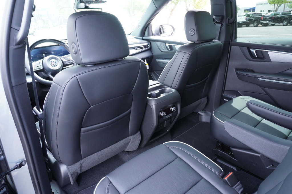 2026 Buick Enclave Preferred - Photo 12