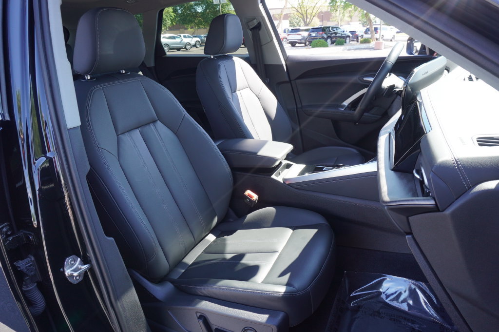 2025 Audi Q5 Premium - Photo 15
