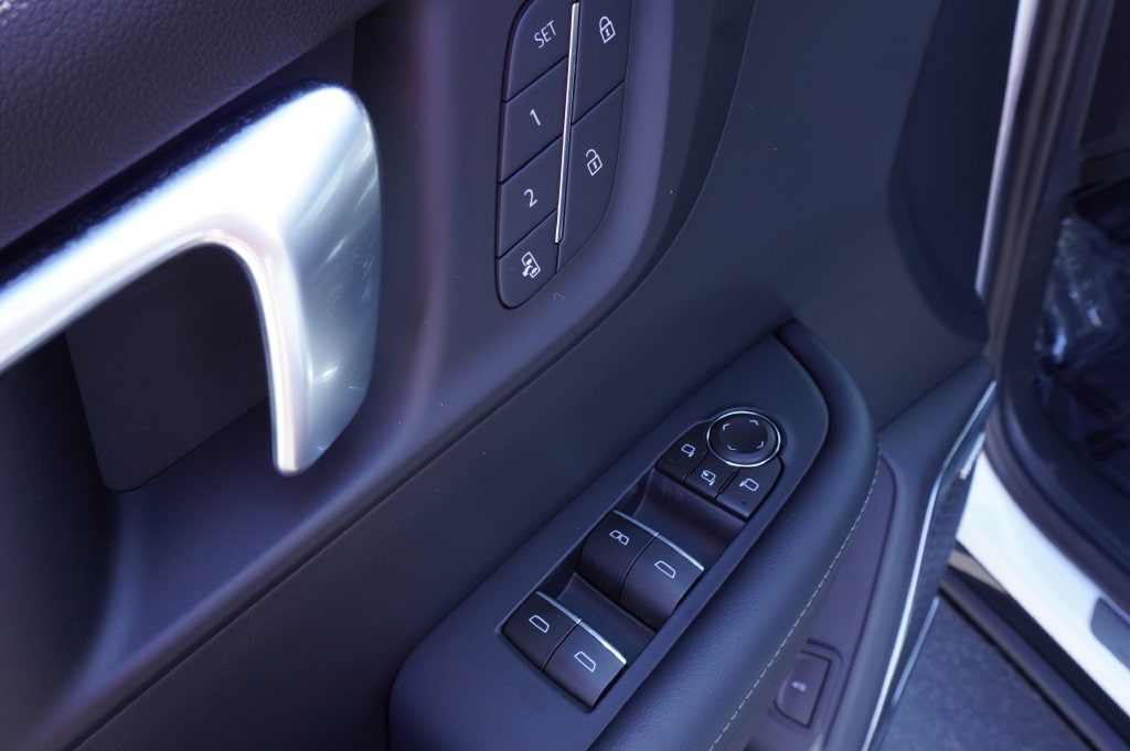 2026 Buick Enclave Sport Touring - Photo 17