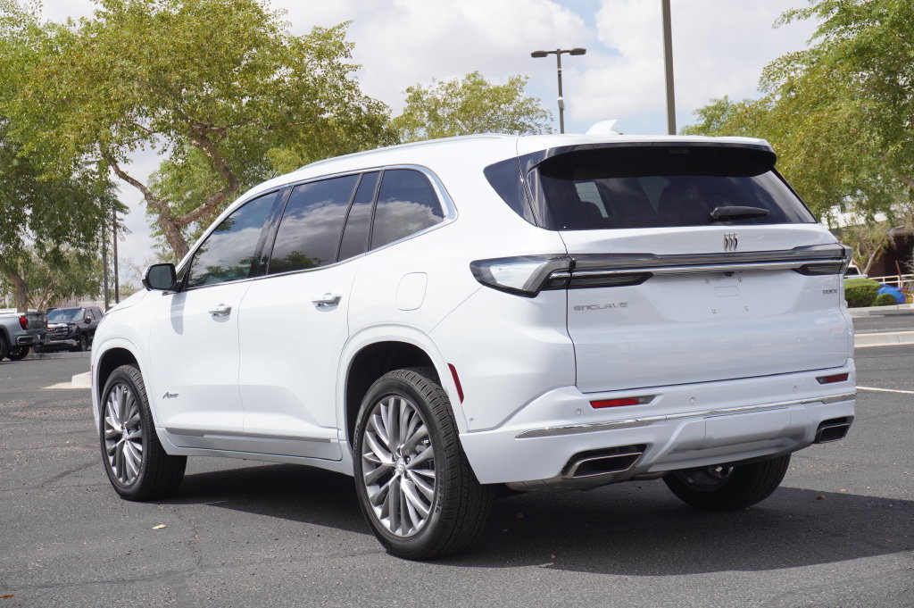 Used 2026 Buick Enclave Avenir SUV