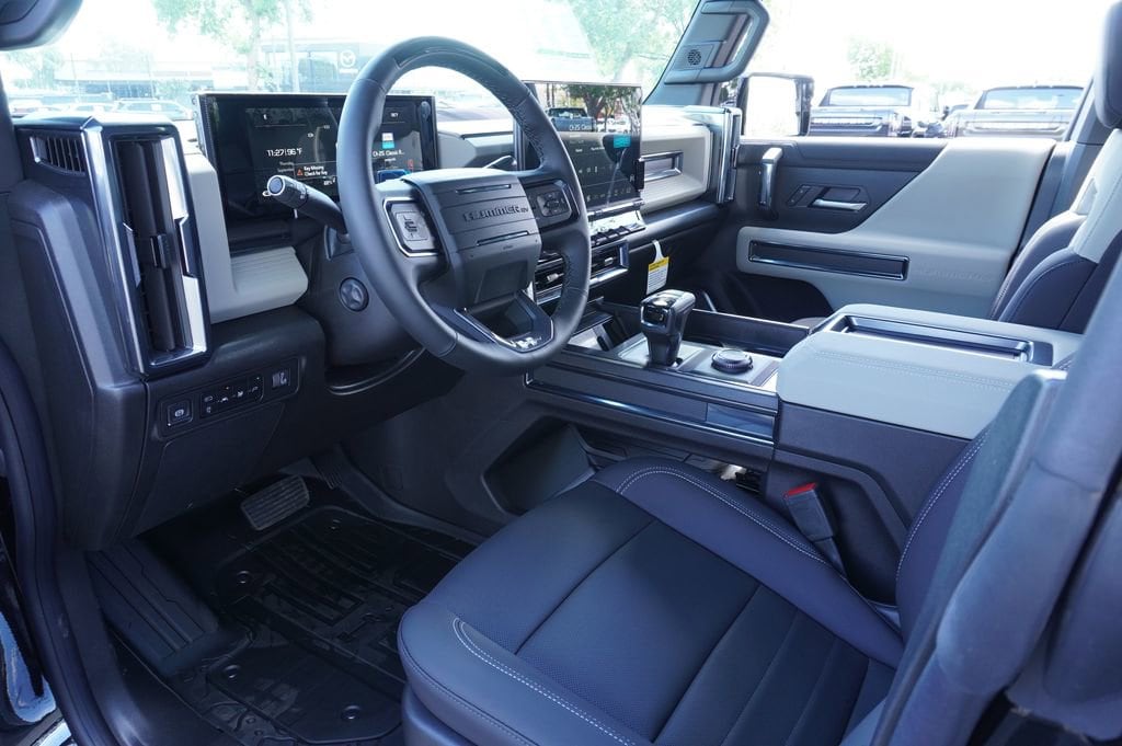 2026 GMC HUMMER EV 2X - Photo 16