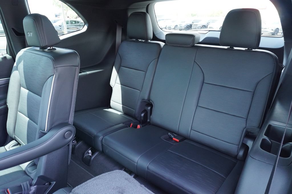 2026 Buick Enclave Sport Touring - Photo 10