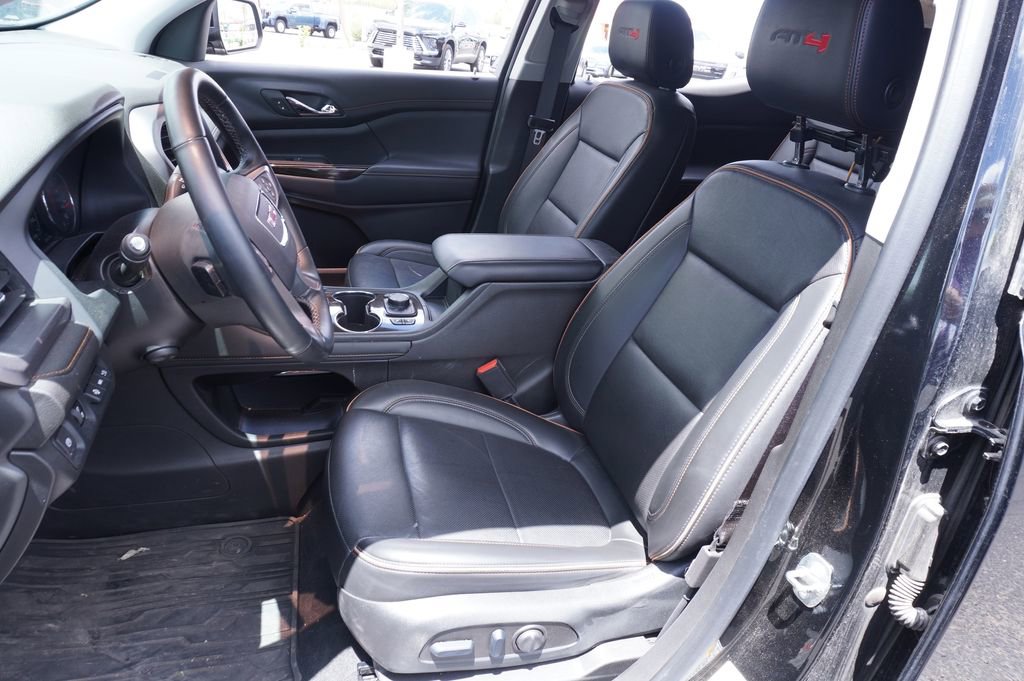 2023 GMC Acadia AT4 - Photo 9