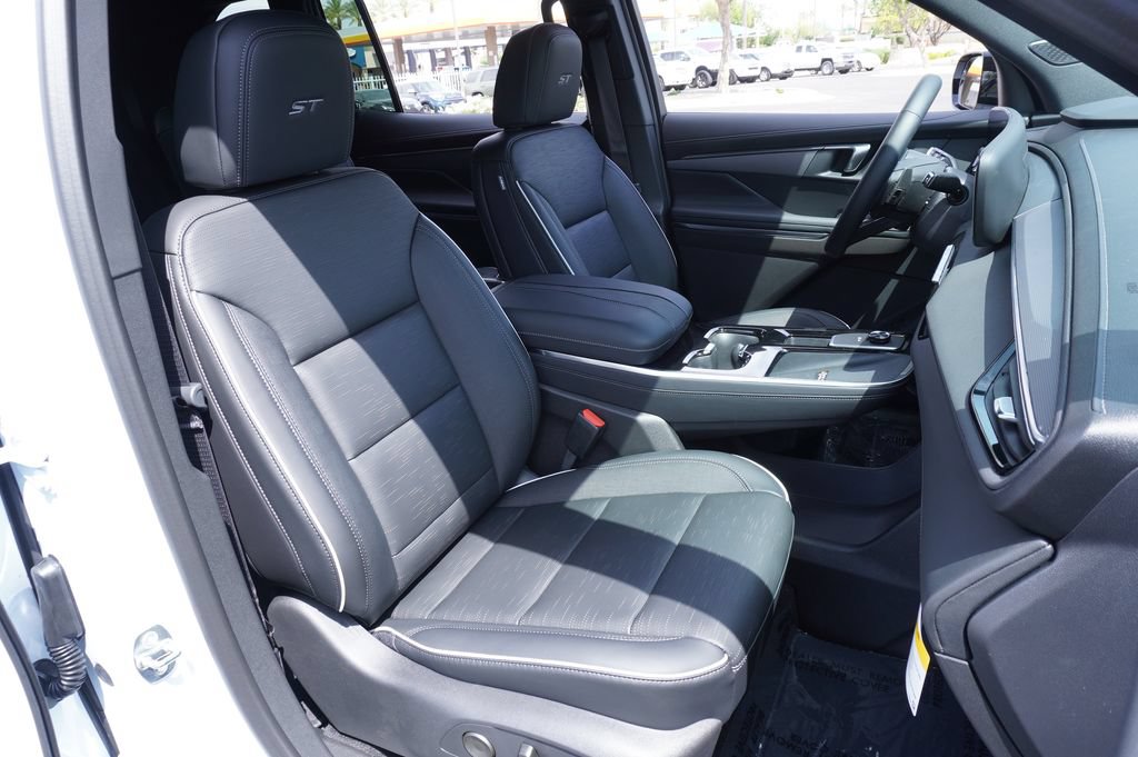 2026 Buick Enclave Sport Touring - Photo 13