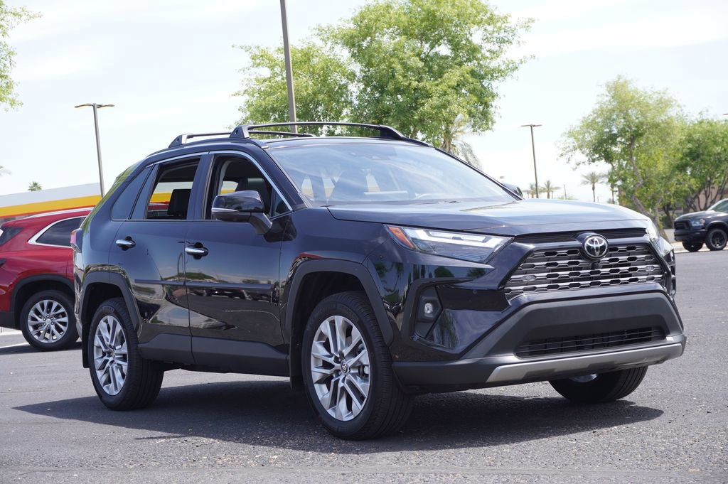 2024 Toyota RAV4 Limited photo 4