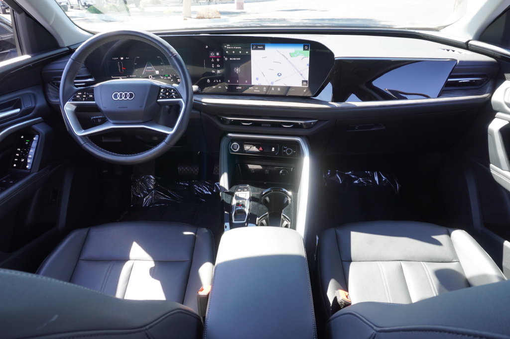 2025 Audi Q5 Premium - Photo 14