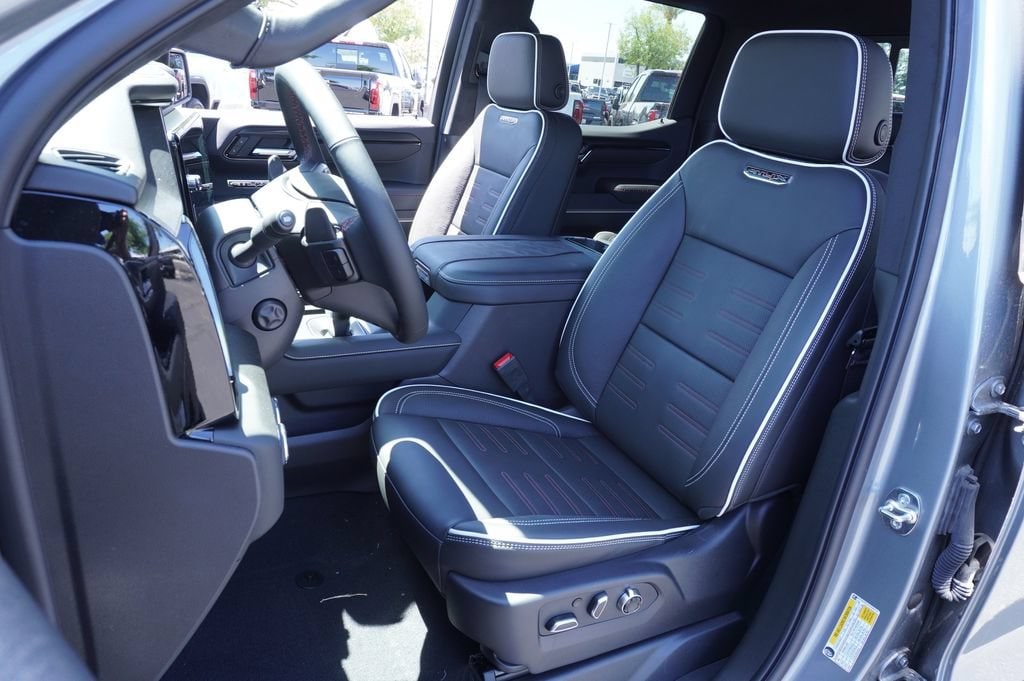2026 GMC Sierra 1500 AT4X - Photo 17