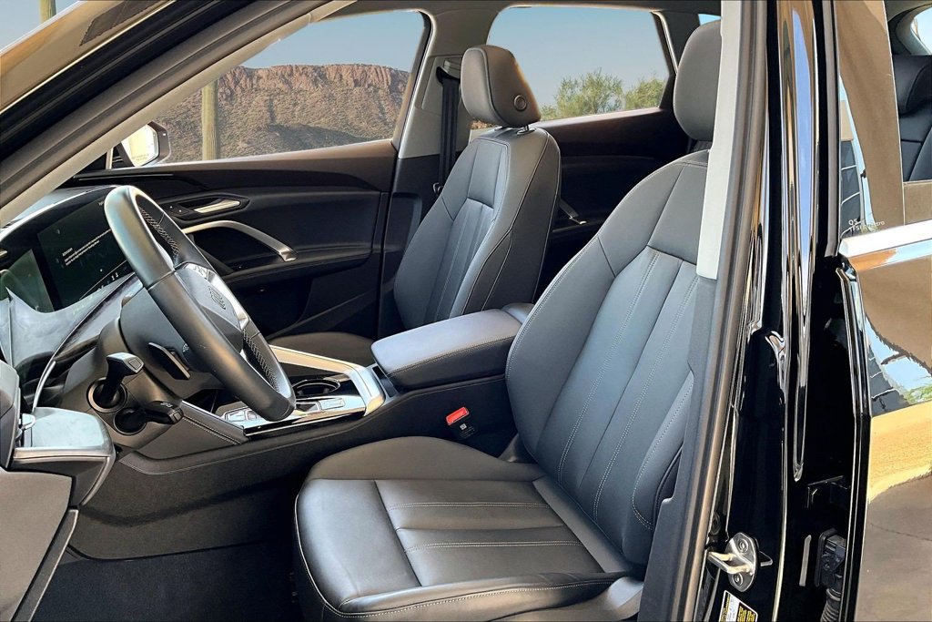 2025 Audi Q5 Premium - Photo 28