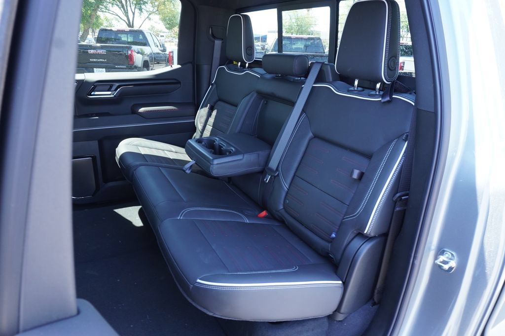 2026 GMC Sierra 1500 AT4X - Photo 12